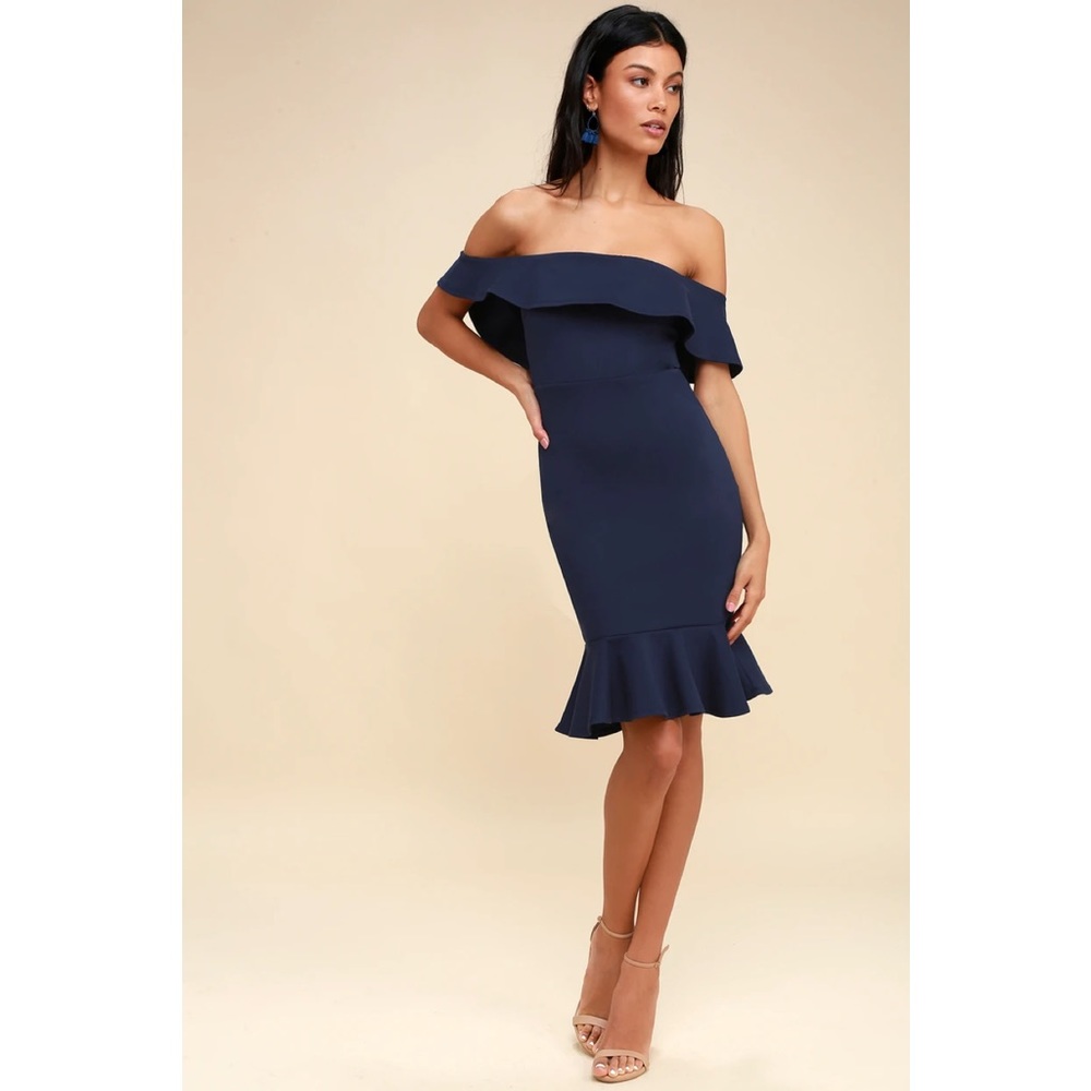 Lulus Off the shoulder navy dress, size medium